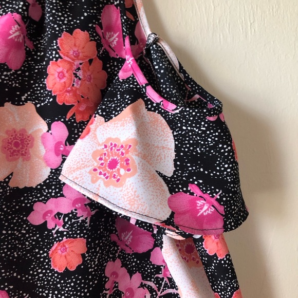 CHARTER CLUB Womens Cold Shoulder Loose Tunic Style Blouse Size Medium - Picture 3 of 12